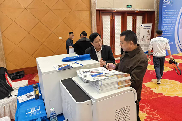 為嘉賓介紹我司優(yōu)質(zhì)產(chǎn)品